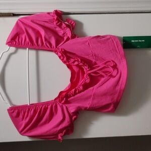 NWT Pink ruffle crop top